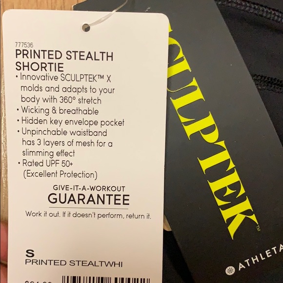 Athleta Stealth Shortie Sz S - Picture 3 of 3